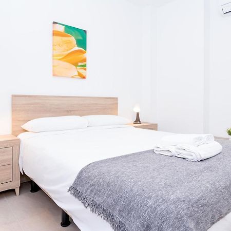 Lovely Victoria Apartament Malaga Exterior photo